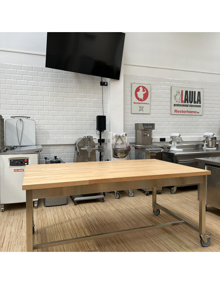 ALQUILER OBRADOR PASTELERIA -2