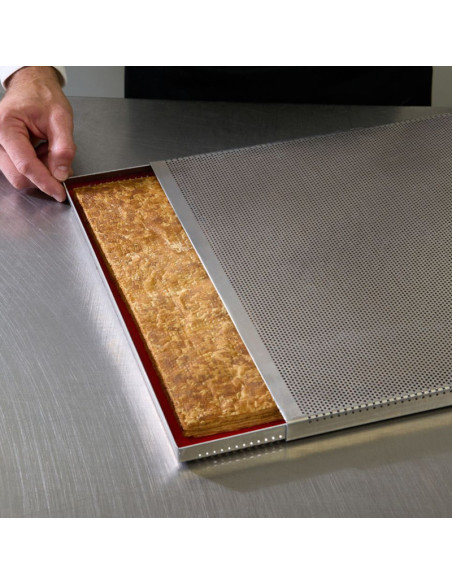 BANDEJA TMF10 HOJALDRE 600x400xh10mm DOBLE PERF.-2