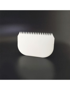 RASQUETA RTD 145x95mm RIG.PEINE PLAST. PP BL (3u)