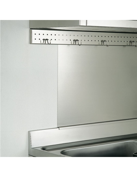 BARRA PERFORADA ARMARIOS MURALESRejas y Soportes