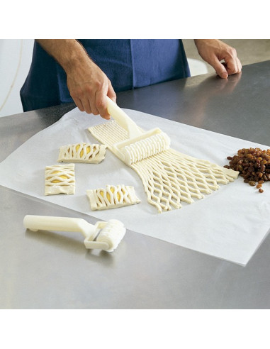 RODILLO 12 cm ENREJADOS PLÁSTICOMarcadores Rodillo RODILLO 12 cm ENREJADOS PLÁSTICOMarcadores Rodillo