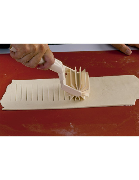 RODILLO 6 cm ESTRUDEL PALAS PLÁSTICOMarcadores Rodillo